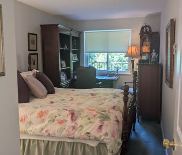 For Lease - 111 Grew Boulevard Unit# 305, Georgina, Ontario - Photo 1