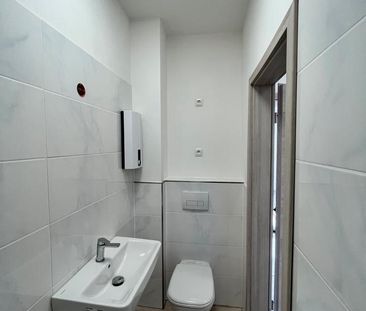 Helle 2,5 Raum Wohnung zu vermieten - Foto 1