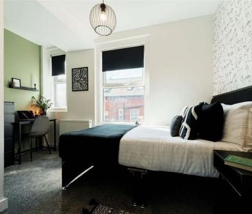 Harold Grove, - Photo 5