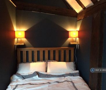 3 bedroom flat to rent - Photo 6