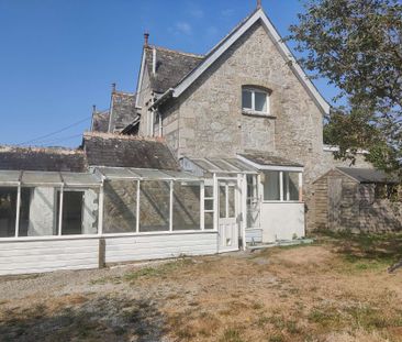 PLEASE EMAIL TO REGISTER YOUR INTEREST - Charming two bedroom, semi... - Photo 5
