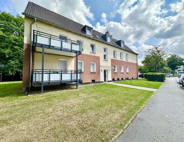 Ein tolles Wohngefühl: gemütliche 3-Zi.-Wohnung mit Ausblick - Photo 1