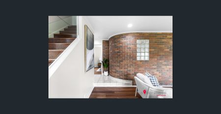 Character, Charm & a Unique Floorplan! - Photo 5