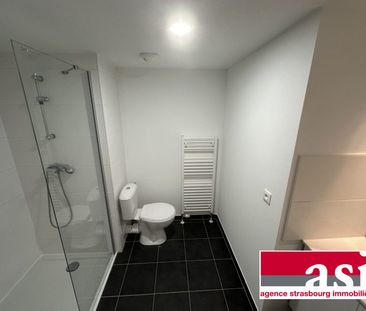 Studio récent avec balcon - Photo 3