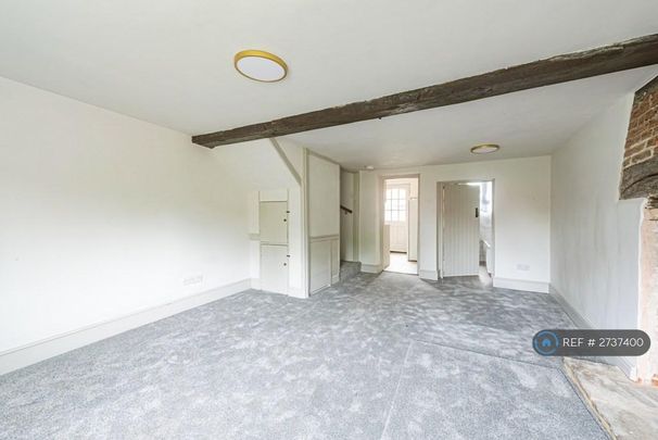 2 bedroom terraced house to rent - Photo 1