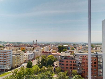Pronájem bytu 1+kk 28 m2 - Fotografie 5