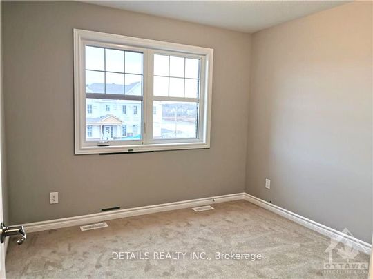 For Lease - 214 CRANESBILL Road, Kanata, Ontario - Photo 1