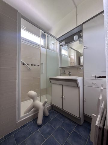 Location Maison 5 pièces 104m² ROMAGNAT 63540 - Photo 5