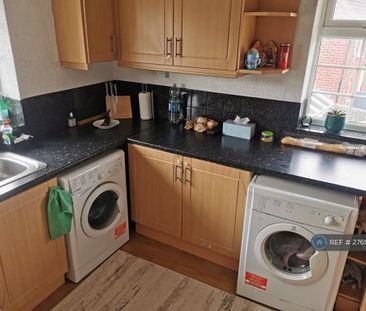 3 bedroom maisonette to rent - Photo 6