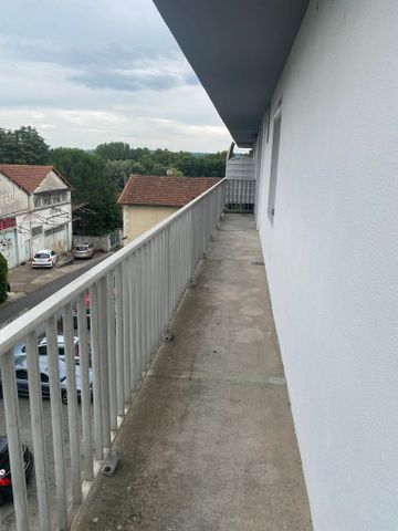 Location Appartement 3 pièces 65m² BERGERAC 24100 - Photo 5
