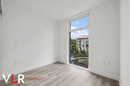 Condo in Vancouver East Side, BC - Photo 3