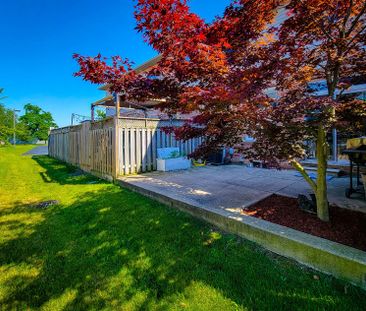 For Lease - 110 Marina Point Crescent, Hamilton, Ontario - Photo 3