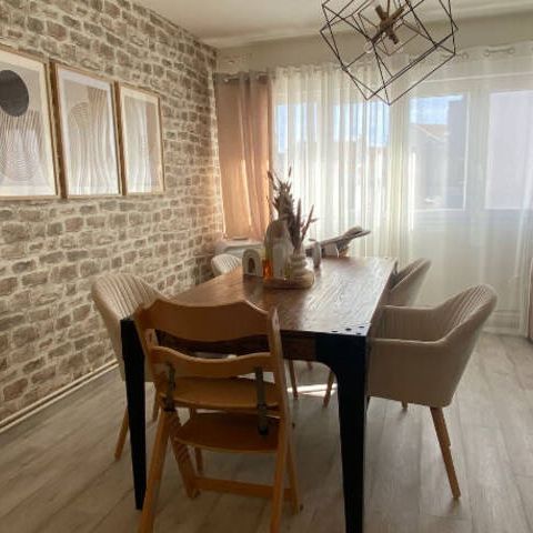 Appartement F3 avec cuisine équipée - Proche centre-ville et autoroute - Photo 1