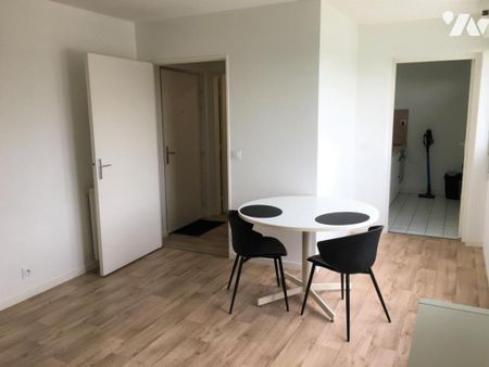 Type 1 / Studio meublé DOUTRE - Photo 2