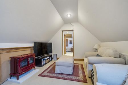 1 bedroom maisonette to rent - Photo 2