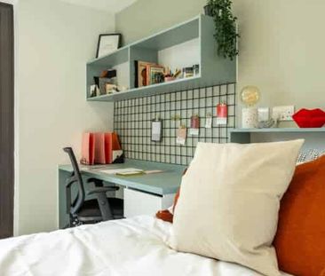 Bronze Studio - Photo 3