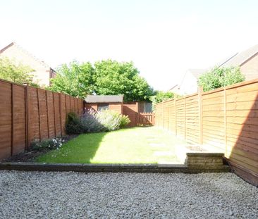 Macphail Close, Wokingham, RG40 - Photo 3