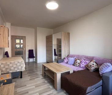 Pronájem bytu 2+1 59 m² - Photo 2