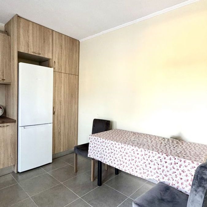 Studio/Γκαρσονιέρα για ενοικίαση Κέντρο (Βουκολιές) - Photo 1