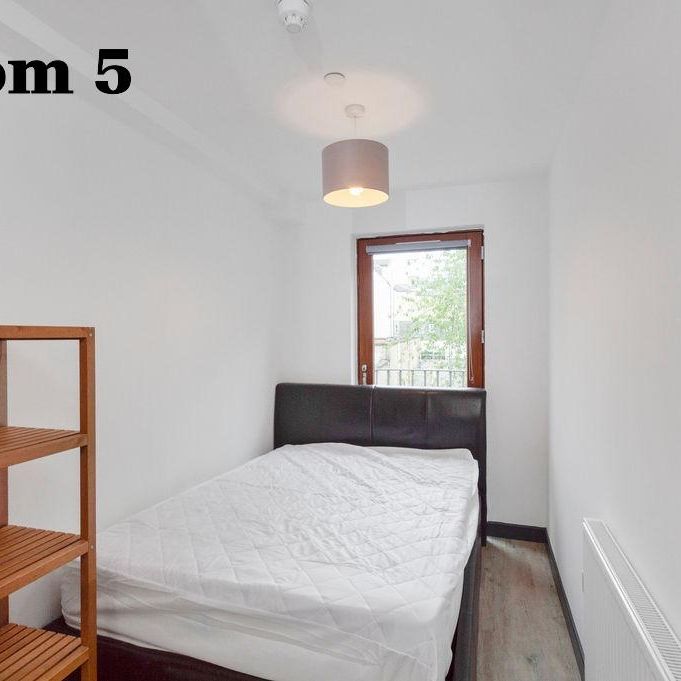 8 bedroom flat share to rent - Photo 1