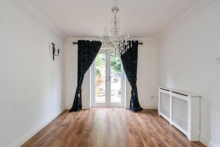 4 bedroom detached house to rent - Photo 3