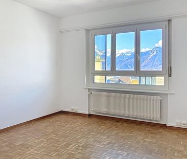 Bel appartement de 3 pièces rafraîchi au 5ème et dernier étage - Photo 1