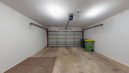 Modern Comfort In Prime Location - Photo 5