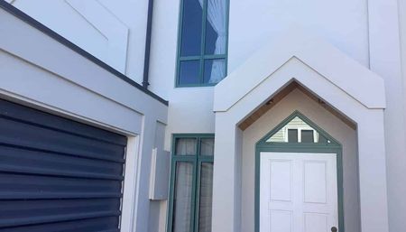 Spacious Townhouse in Papanui, Christchurch - Photo 4