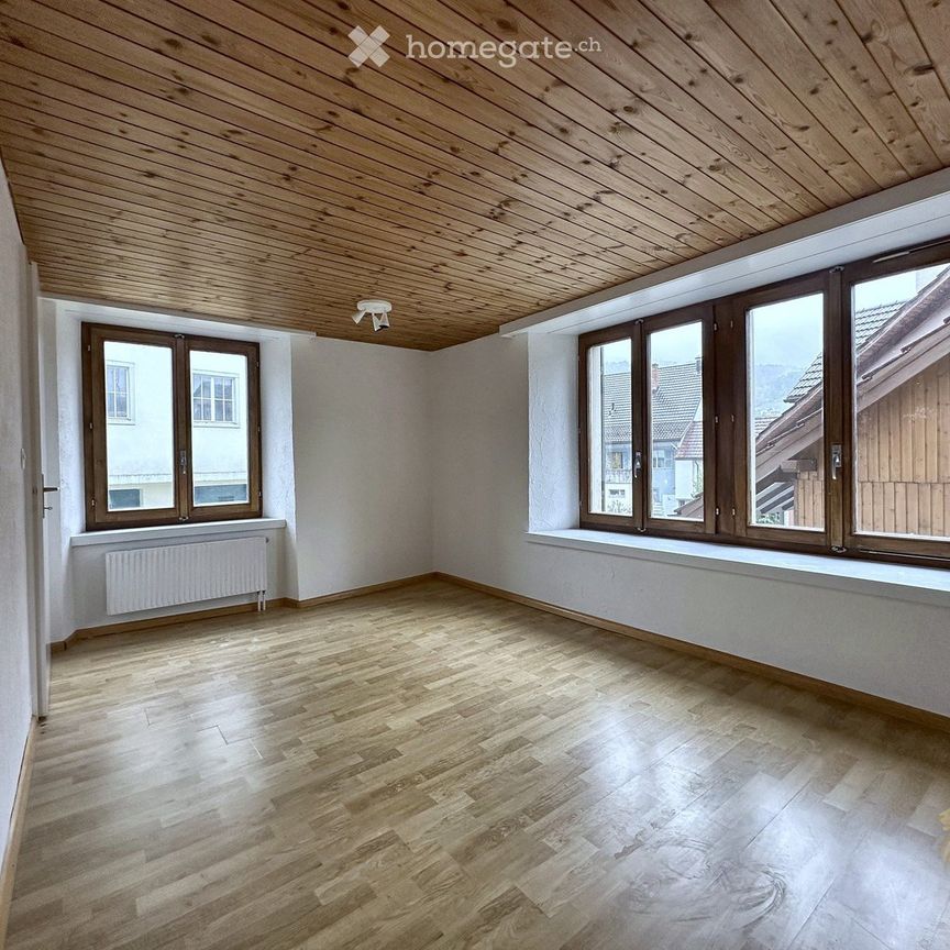 Helle 2½-Zimmer-Wohnung im EG, 9 Min. nach Olten - Foto 1