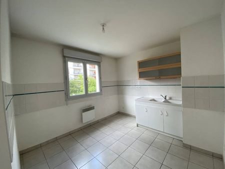 Appartement - 2 pièces - 50 m² - Saint-Étienne - Photo 5