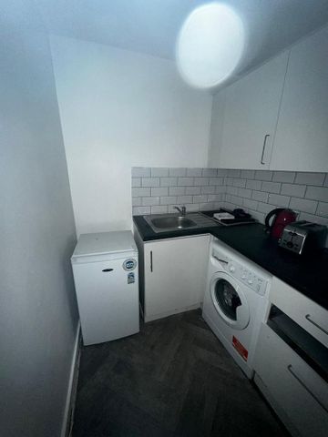 1 bedroom apartment to rent - Photo 3