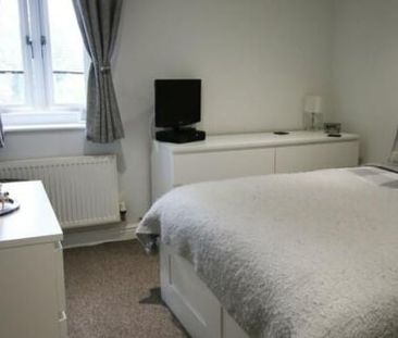 Palmer Close - Photo 2