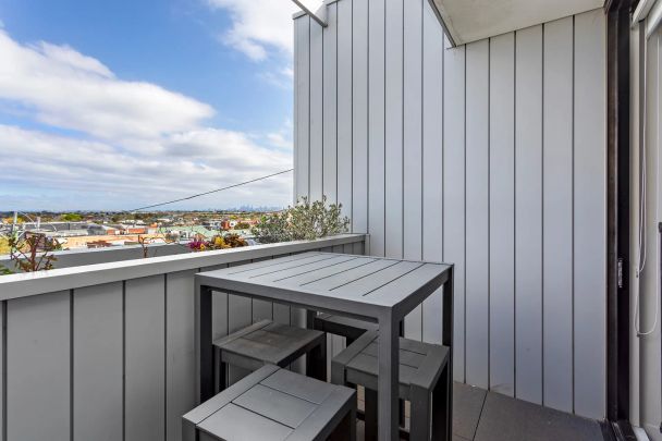 Unit 402/730a Centre Road, - Photo 1