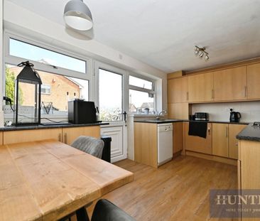 3 bedroom House To Let - Photo 6