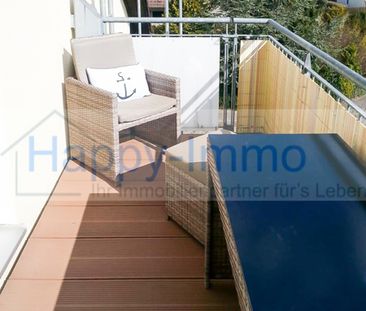 2 Zimmer-DG-Wohnung / ab 1.6. / EKB / Ost-Balkon in Höhenkirchen - Photo 1