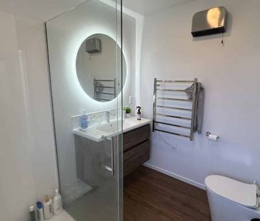 Warm, Welcoming & Wonderfully Modern - Photo 1