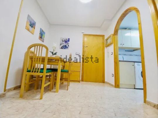 Alquiler de piso en Zona Pueblo - Photo 1