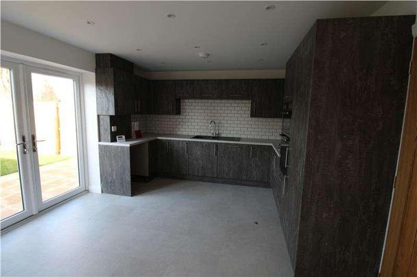 Park Close, Burbage, Leicestershire, LE10 - Photo 1