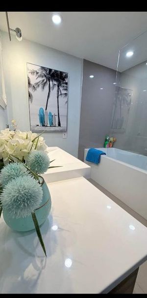 Grand appartement 4 chambres / 3 salles de bains - Photo 1