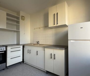 A LOUER - T2 de 42,25 m2 - Nancy, secteur place Carnot - Photo 1