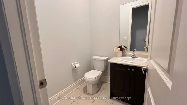 Detached Home For Lease | W9235867 - Photo 1