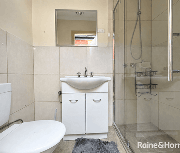 Your Next Home Awaits in Roxburgh Park! - Photo 6
