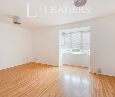 1 bedroom studio to rent Maunsell Park, Station Hill - Photo 3