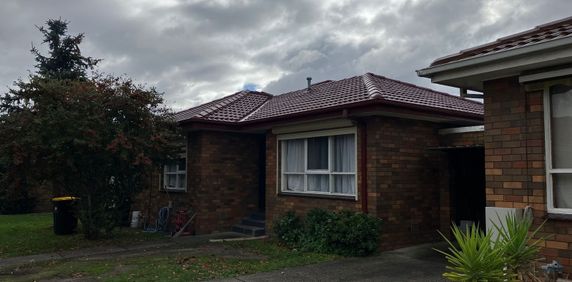 In the heart of Springvale Central - Photo 2