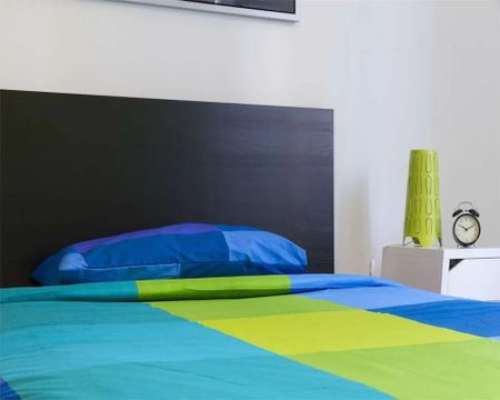 Via Vincenzo Monti, Milan, Lombardy 20145 - Photo 5