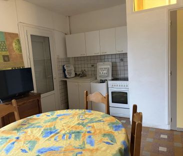 Location Appartement 2 pièces 40m² LE PORTEL 62480 - Photo 3