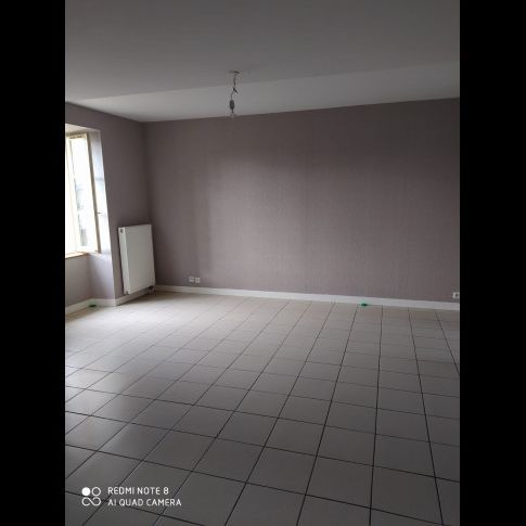 Location Maison 3 pièces 74 m² Rosnay - Photo 1