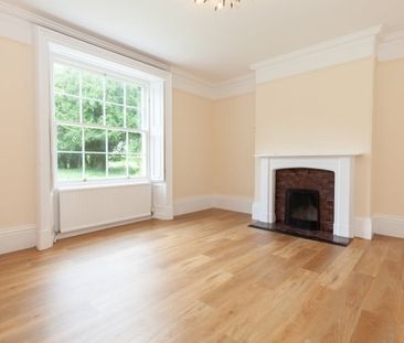 Vicarage Road, Steventon - Photo 1