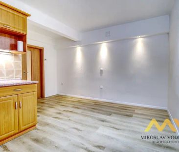 Pronájem bytu 2+kk v centru Hradce Králové - ul. Střelecká. - Photo 4