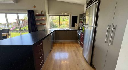 Perfect Family Home in Prime Stoke Location - Photo 3